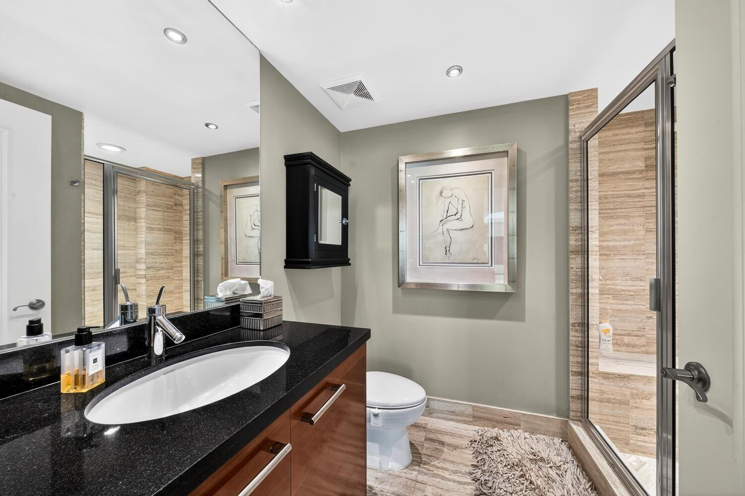 Las Olas Beach Club - Residential