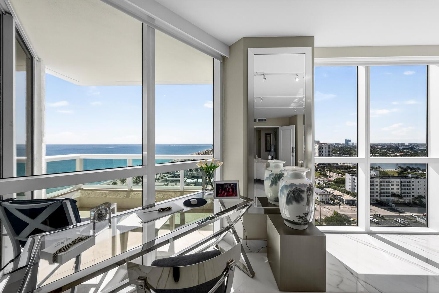 Las Olas Beach Club - Residential