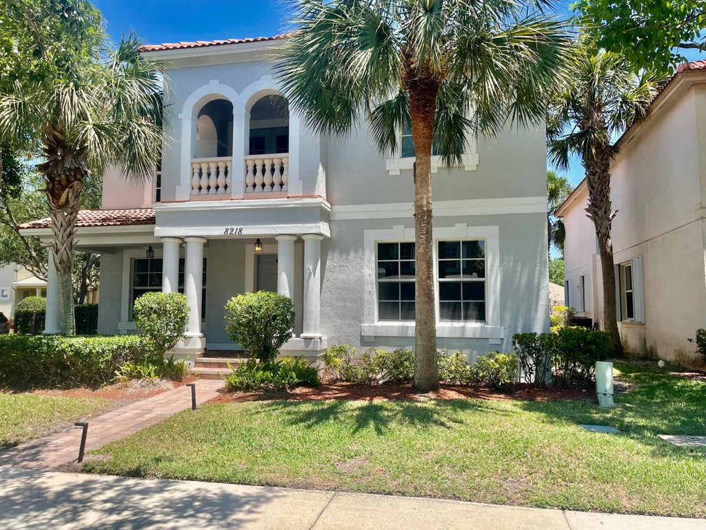 Photo of 8218 Calterra Drive, Palm Beach Gardens, FL 33418 (MLS # R10987071)