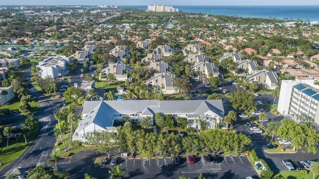 Photo of 1605 S Us Highway 1 #M2-214, Jupiter, FL 33477 (MLS # B26042720)