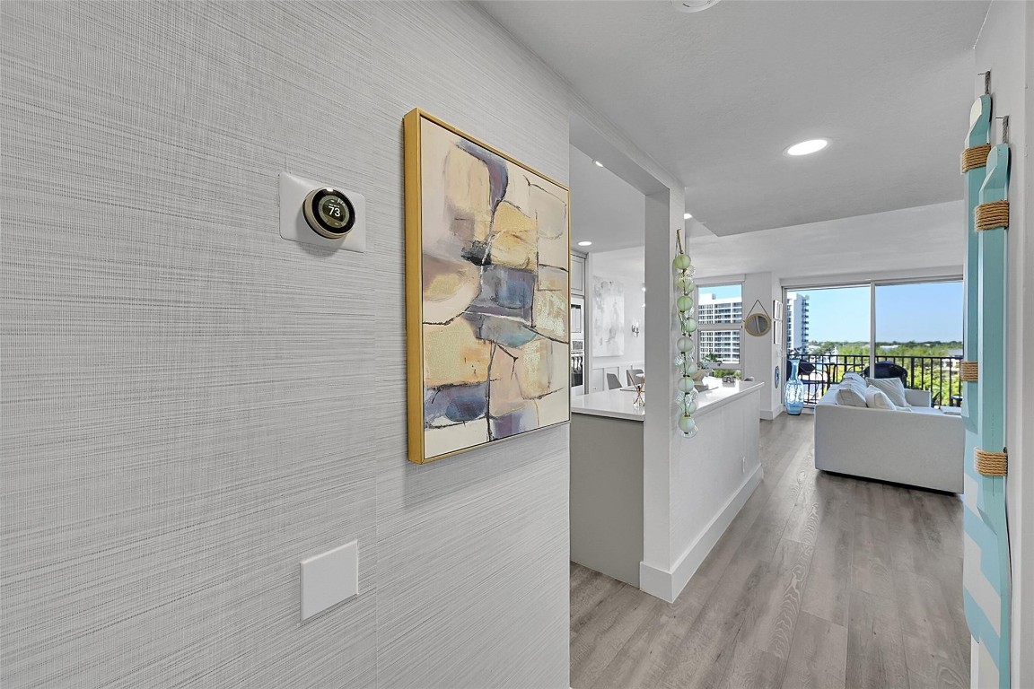 Silver Thatch - Residential