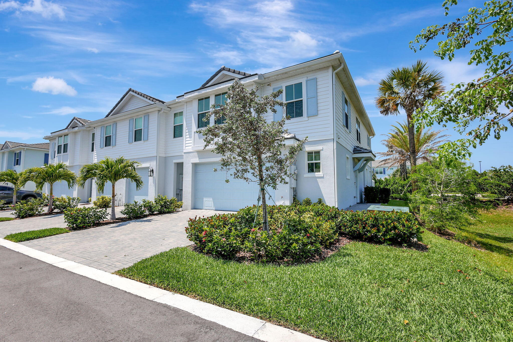 229 Preserve Trail S