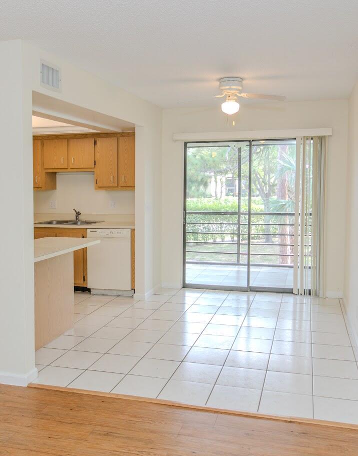 Oak Terrace - Residential Lease