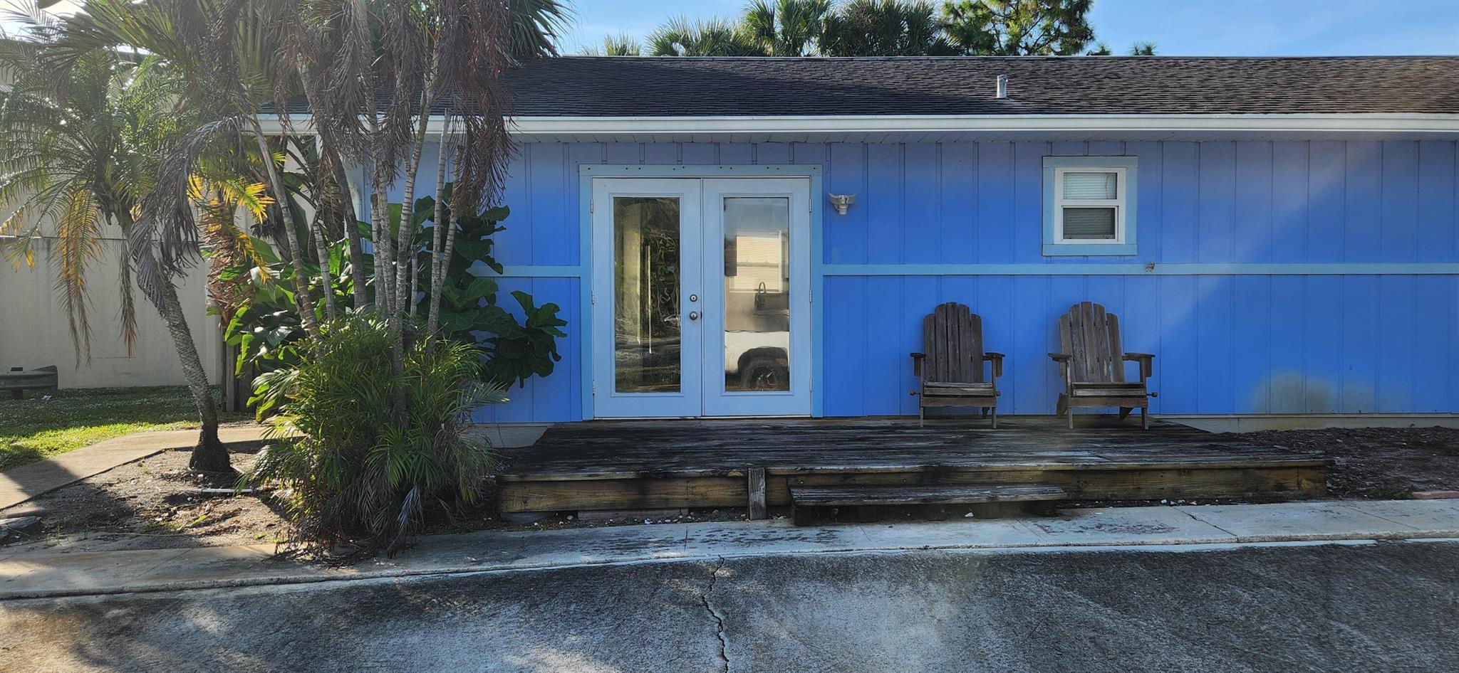 NORTH PALM BEACH HEIGHTS - Residential Lease