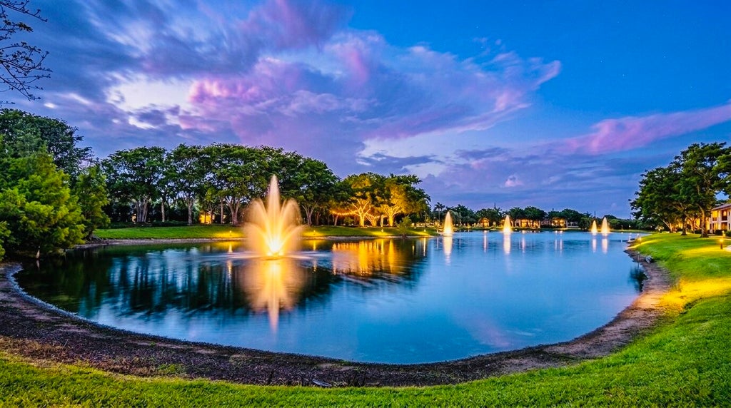 Photo of 6654 Villa Sonrisa Drive #421, Boca Raton, FL 33433 (MLS # B26011242)
