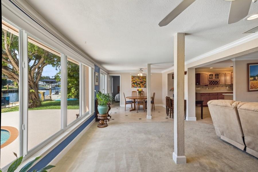 CORAL KEY VILLAS 2ND SEC - Residential