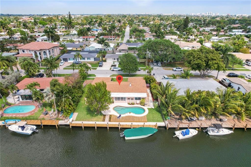 CORAL KEY VILLAS 2ND SEC - Residential