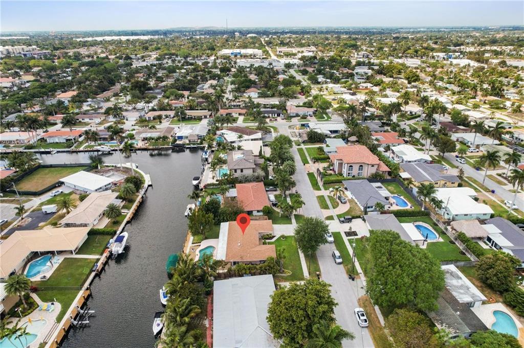 CORAL KEY VILLAS 2ND SEC - Residential