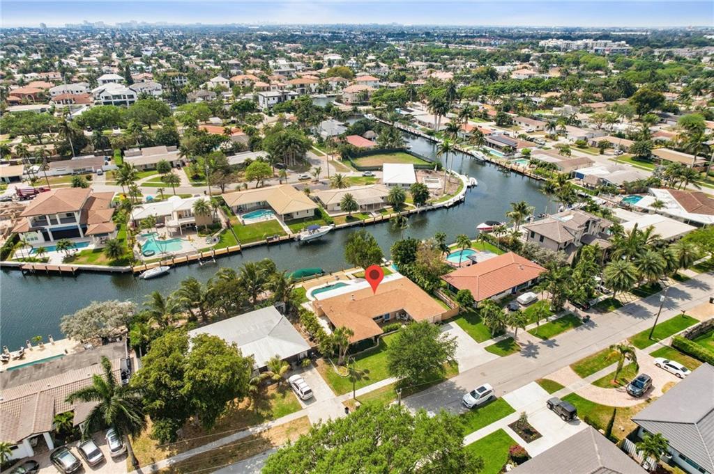 CORAL KEY VILLAS 2ND SEC - Residential