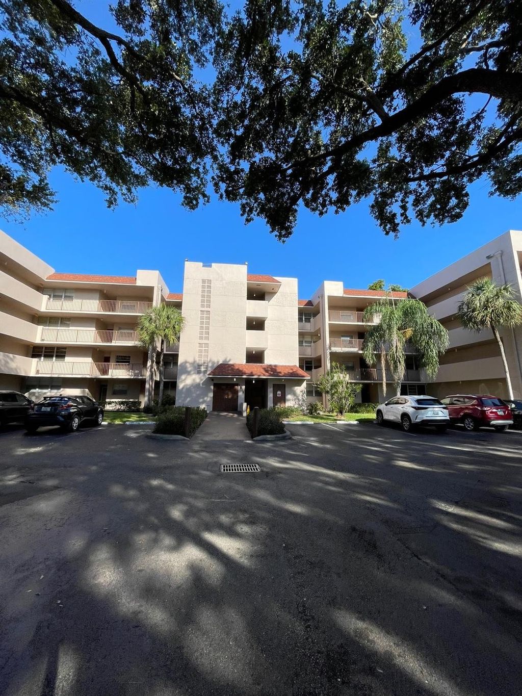 Photo of 1811 Sabal Palm Drive #303, Davie, FL 33324 (MLS # B26022869)