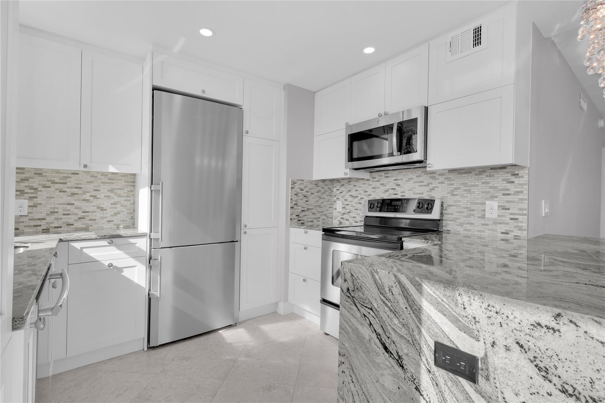 1010 S Ocean Boulevard 1704