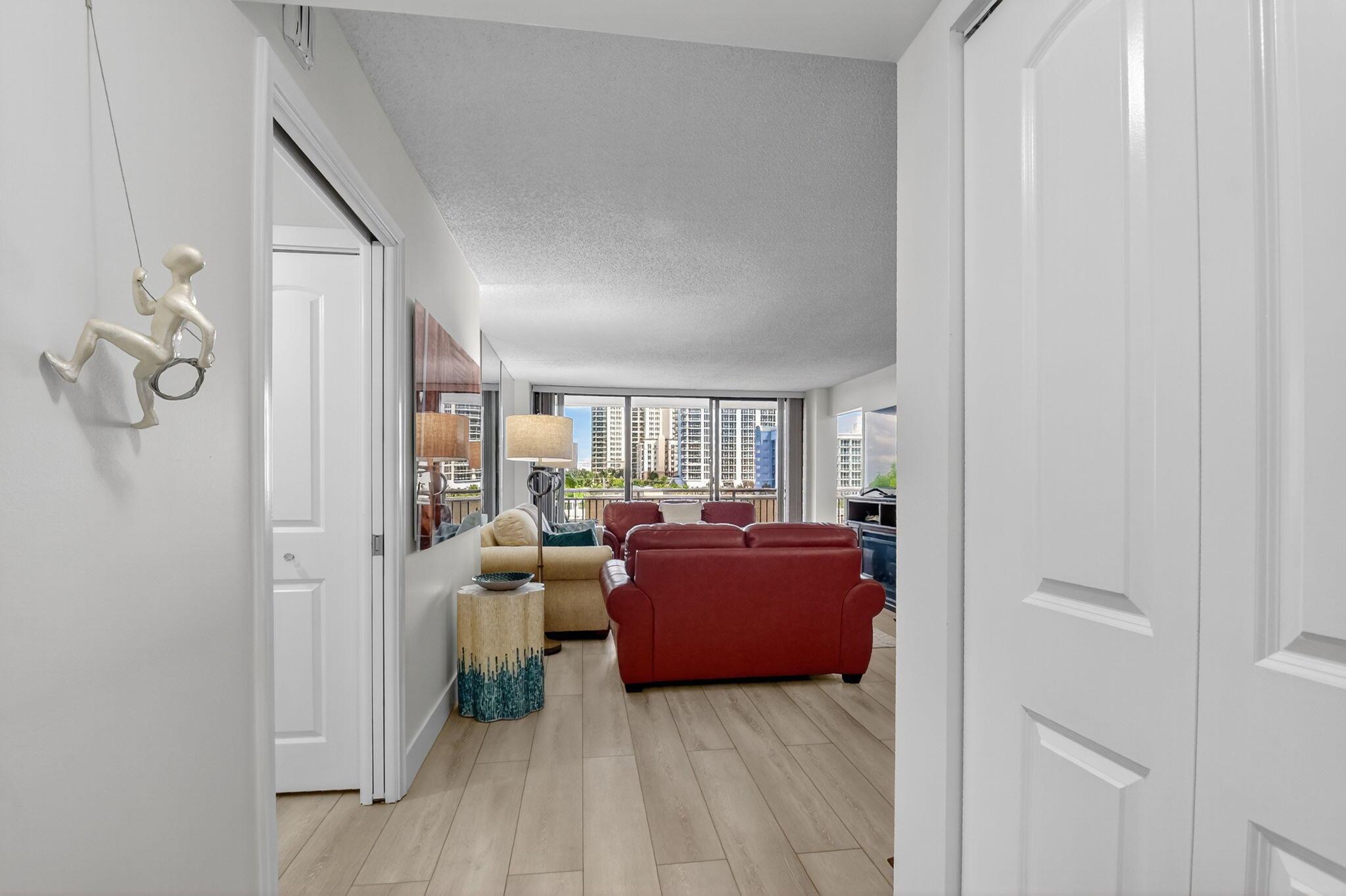 Oceantree Condominium - Residential Lease