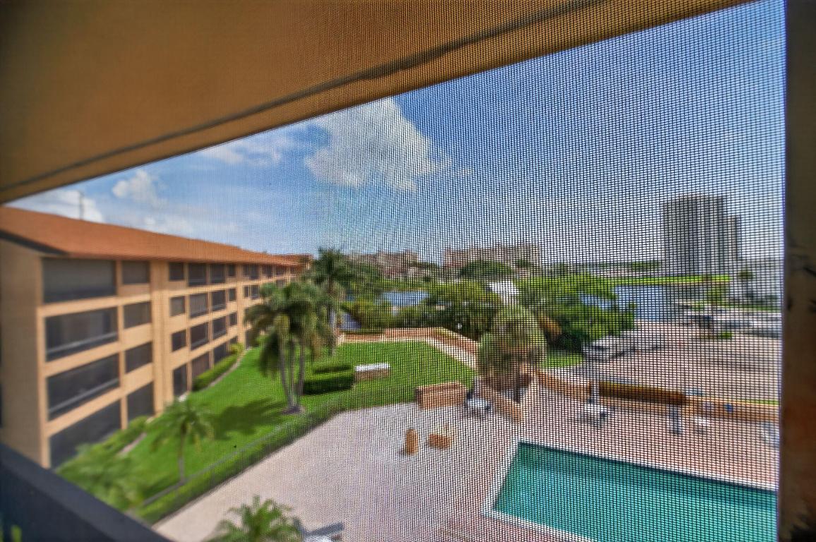 MARINA BAY - Residential