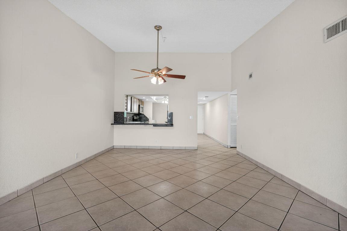 MARINA BAY - Residential