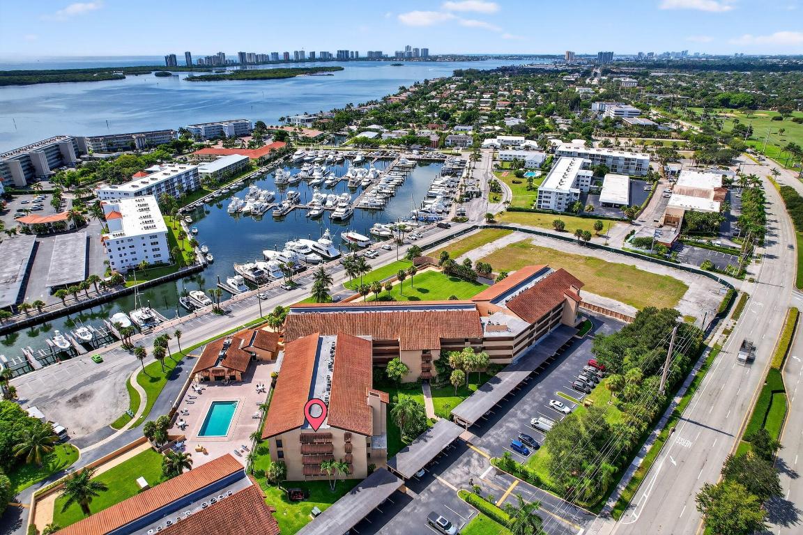 MARINA BAY - Residential