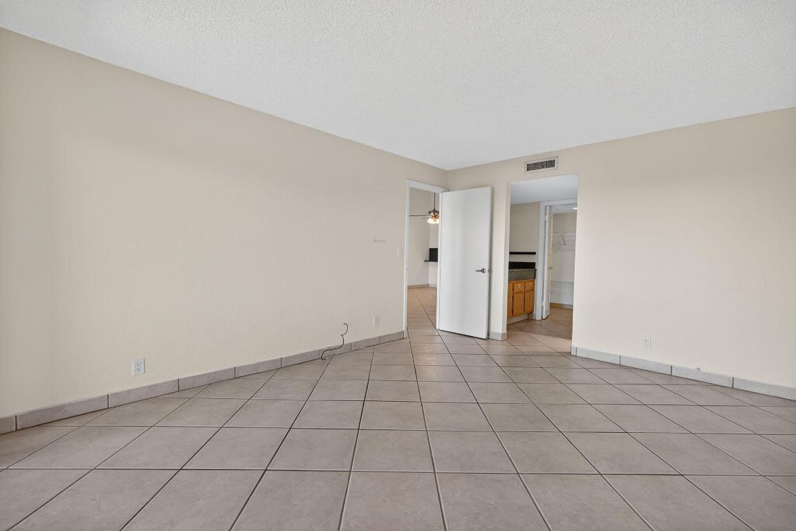 MARINA BAY - Residential