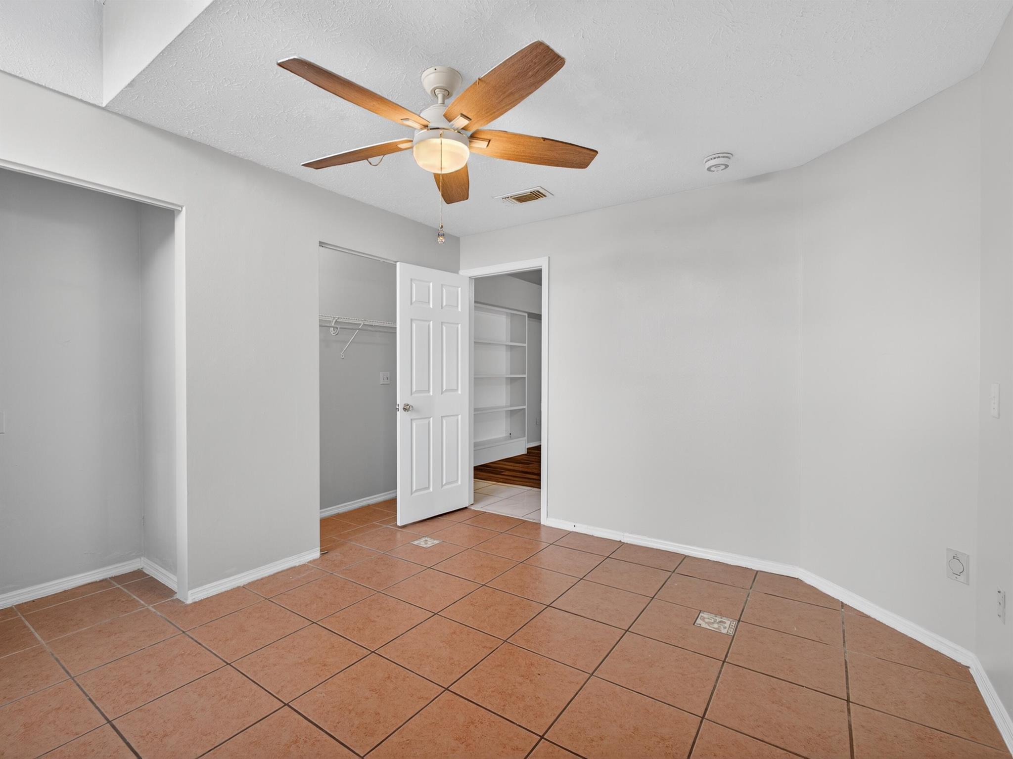 PORT ST LUCIE SECTION 13 - Residential Lease