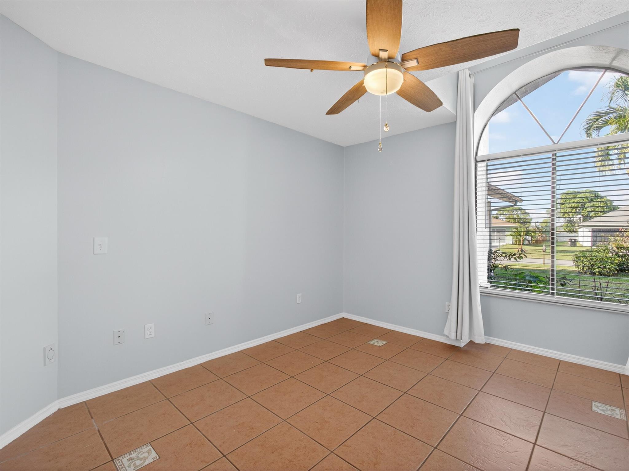PORT ST LUCIE SECTION 13 - Residential Lease