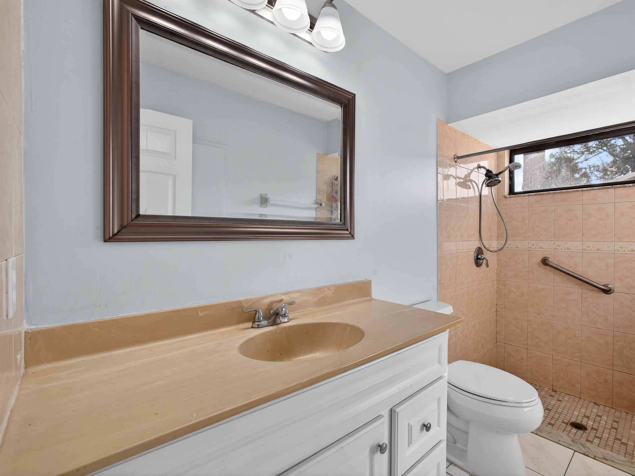 PORT ST LUCIE SECTION 13 - Residential Lease