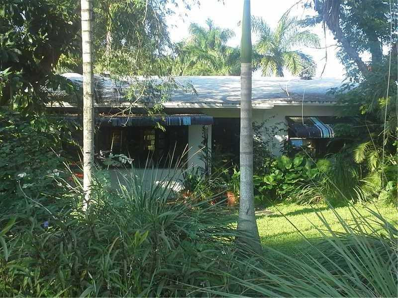 HOLLYWOOD LAKES SECTION 1 - Residential