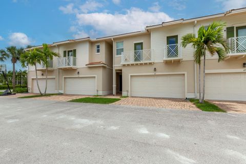 Property photo of 63 Dogwood Court, Royal Palm Beach, FL 33411