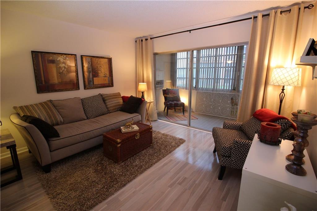 Rokest Condo - Residential