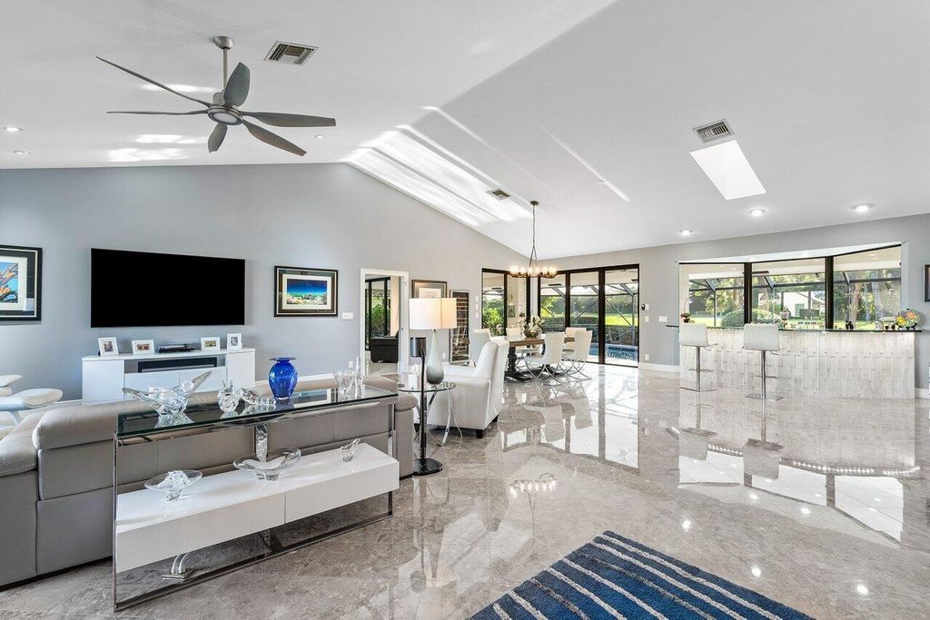 Photo of 10619 Spicewood Trail, Boynton Beach, FL 33436 (MLS # R10934745)