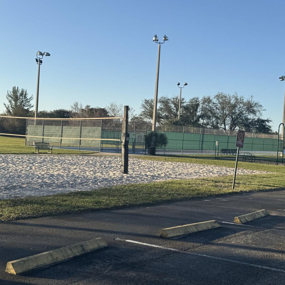 Pod 5 At Monarch Lakes 16 - Residential