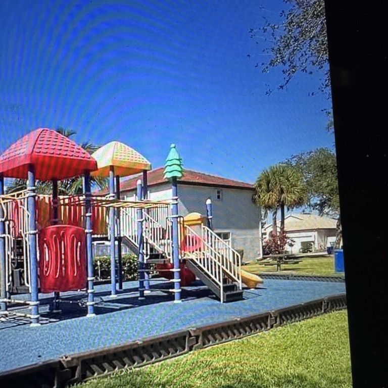 Pod 5 At Monarch Lakes 16 - Residential