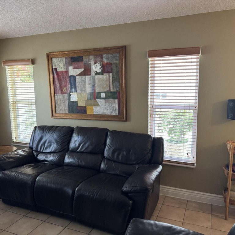 Pod 5 At Monarch Lakes 16 - Residential