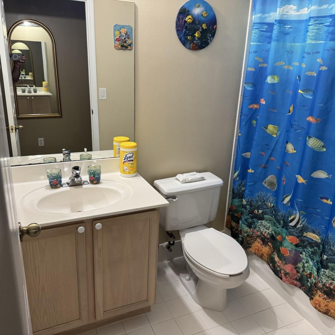 Pod 5 At Monarch Lakes 16 - Residential