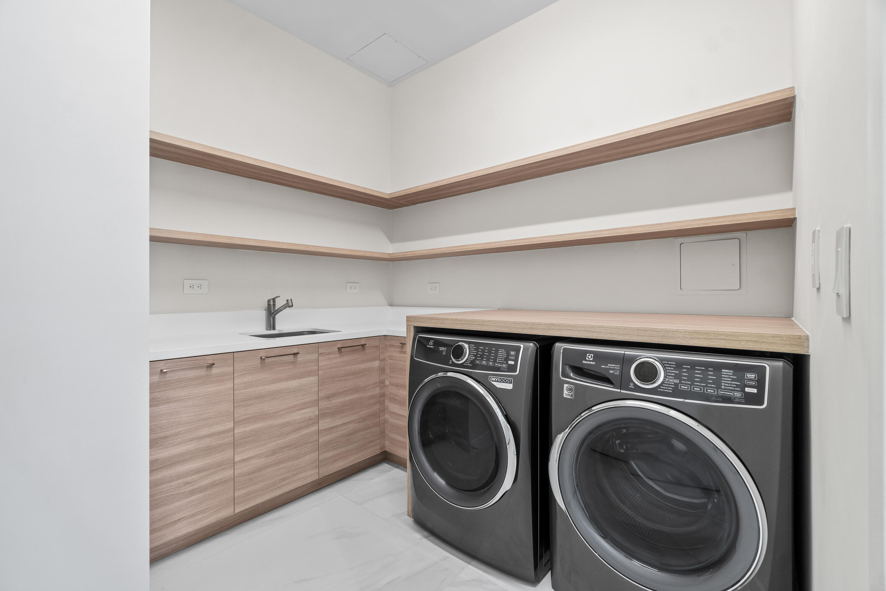 ALINA BOCA RATON CONDO - Residential