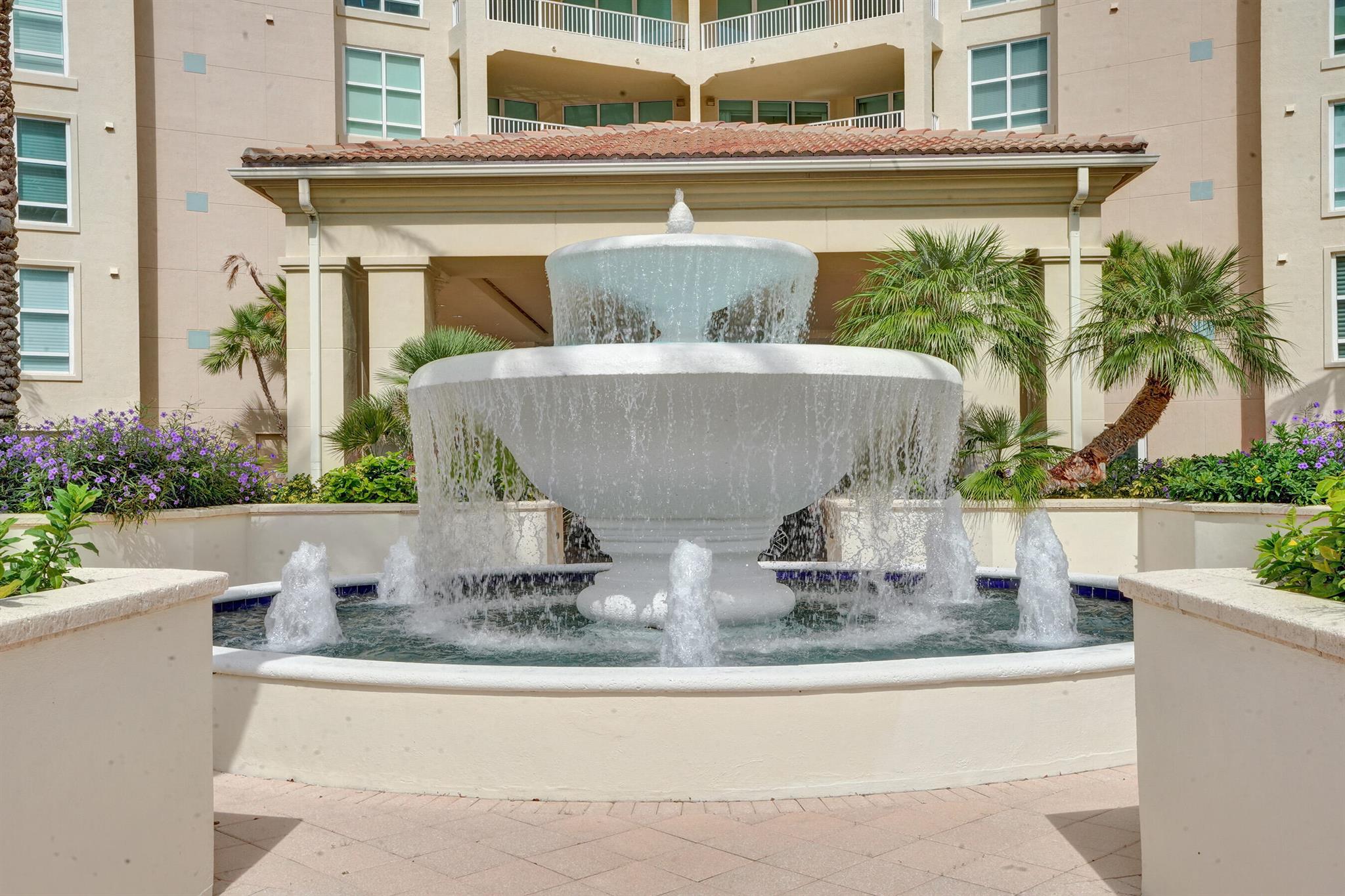 TOSCANA SOUTH CONDO - Residential Lease