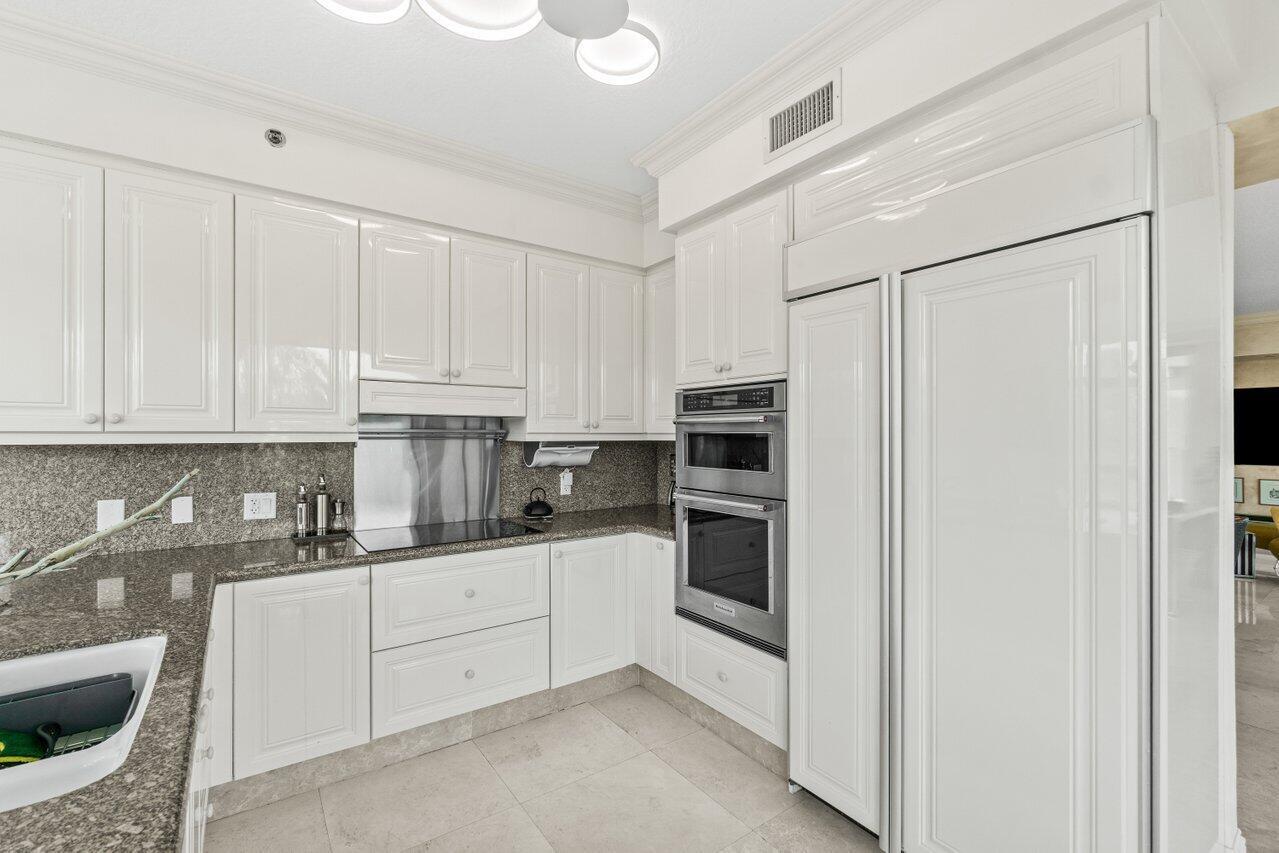 TOSCANA SOUTH CONDO - Residential Lease