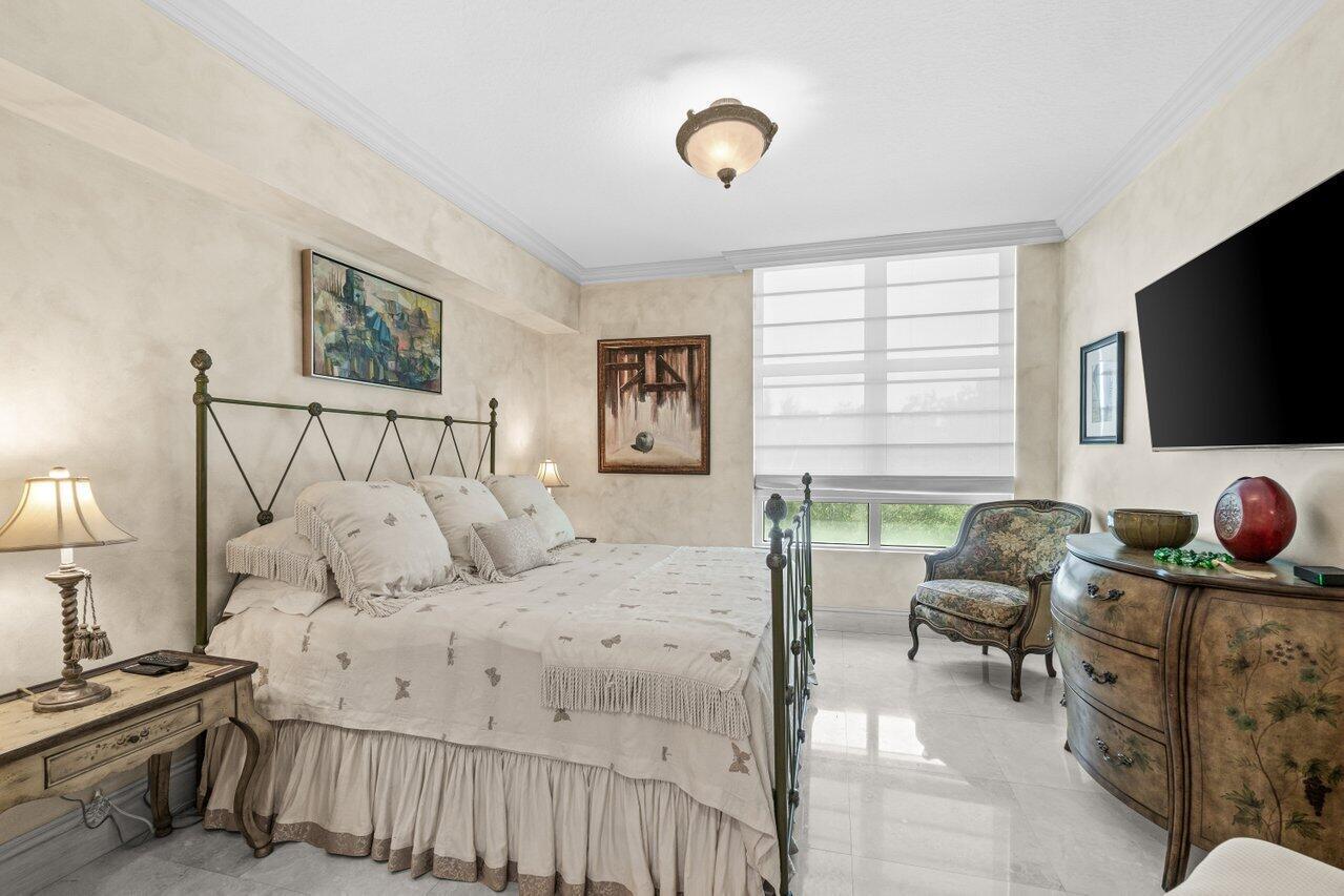 TOSCANA SOUTH CONDO - Residential Lease