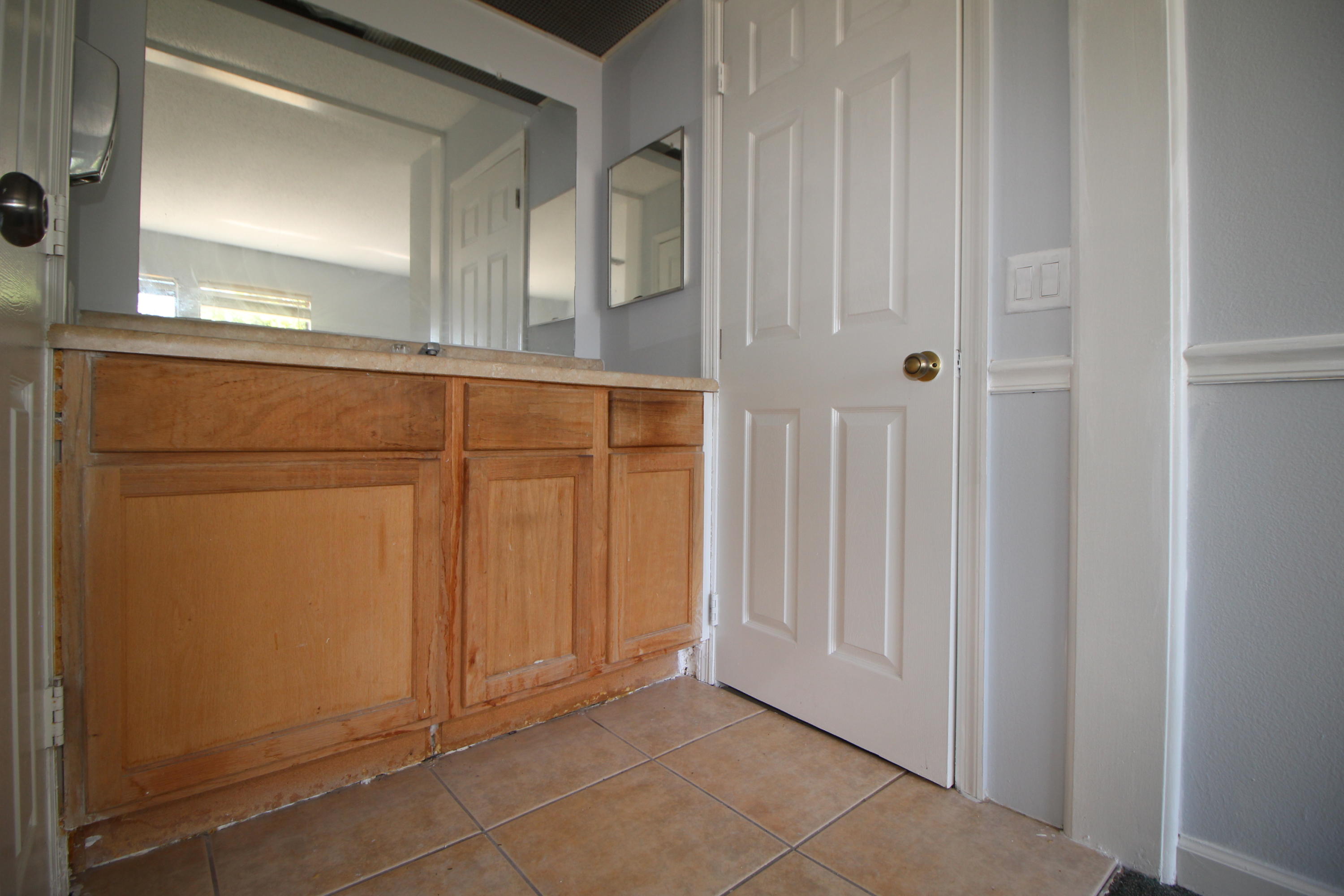 Acreage & Unrec - Residential Lease