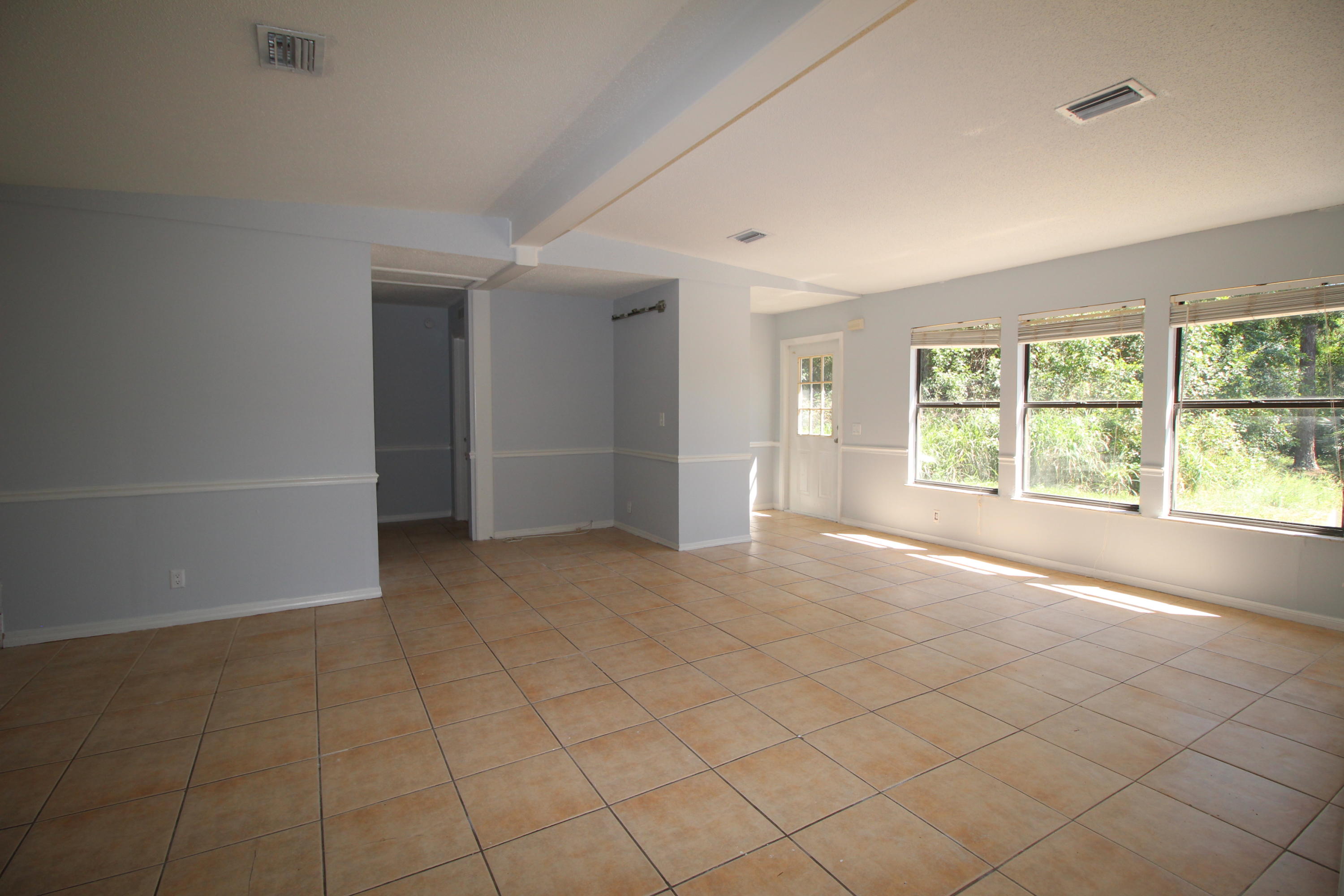 Acreage & Unrec - Residential Lease