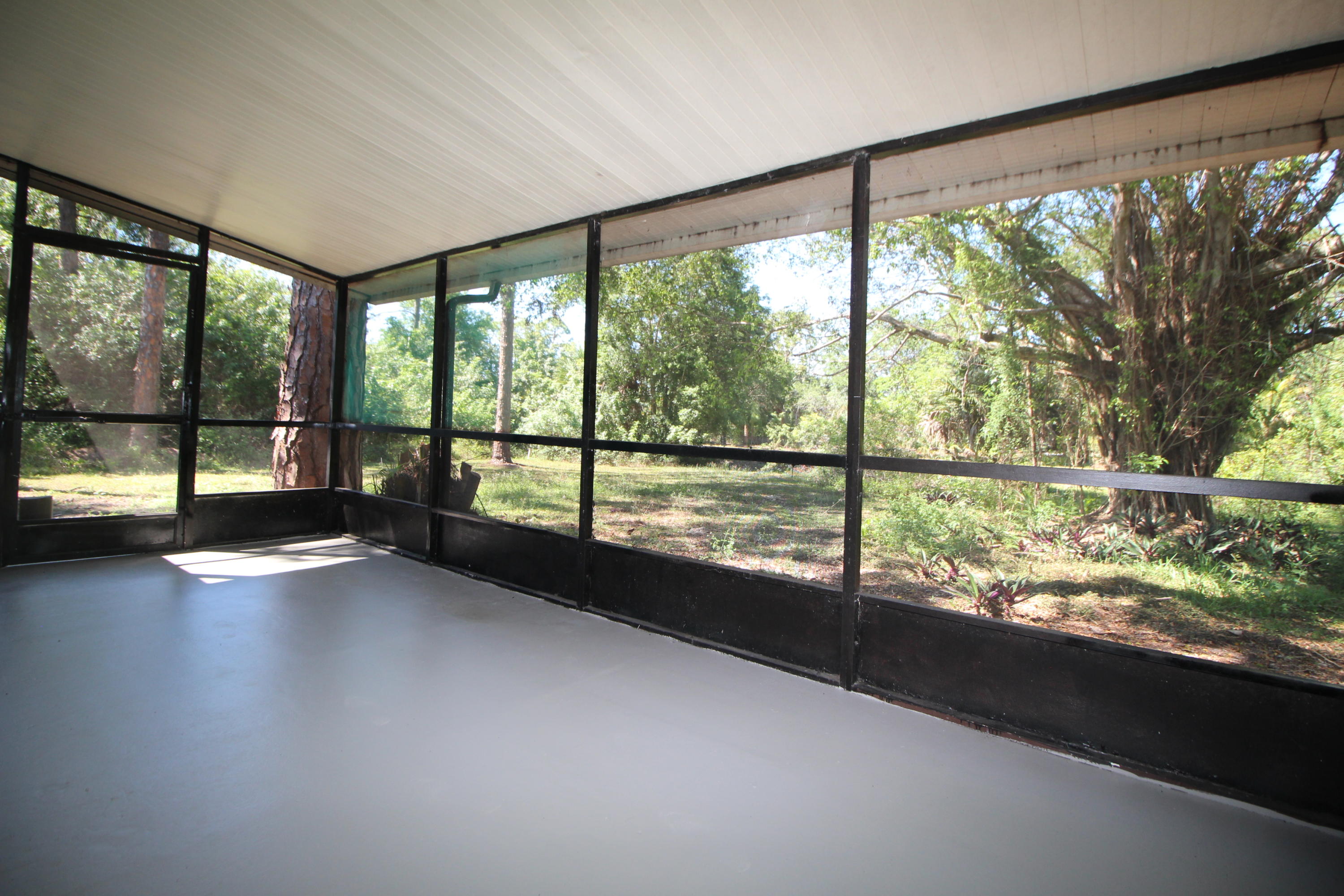 Acreage & Unrec - Residential Lease