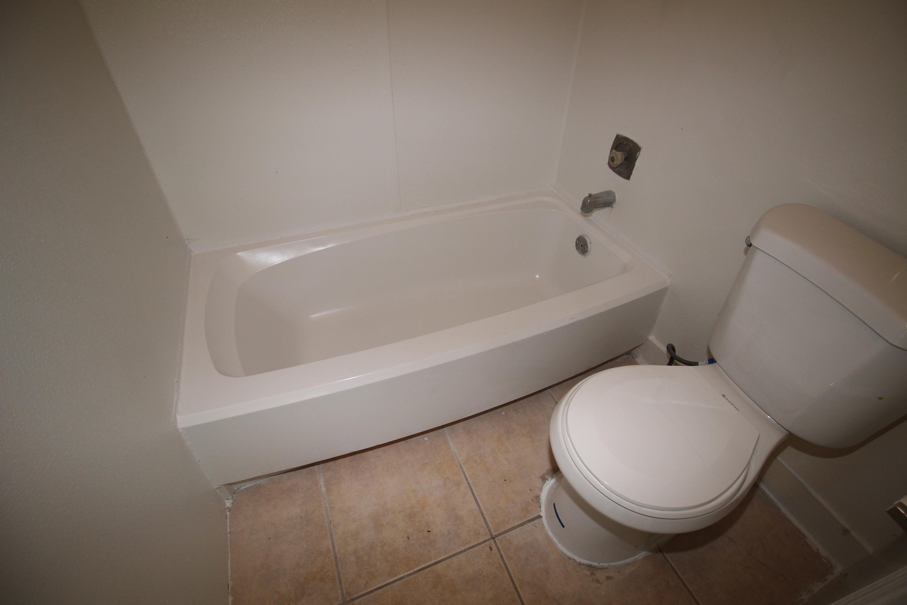 Acreage & Unrec - Residential Lease