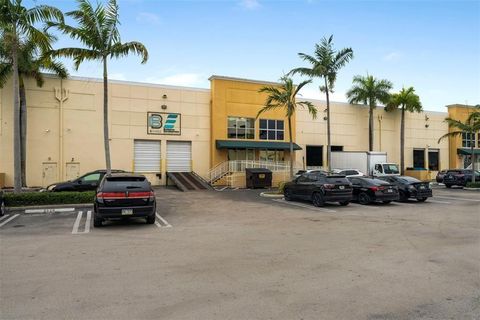 3530 NW 115th Avenue 3530 Doral FL 1862