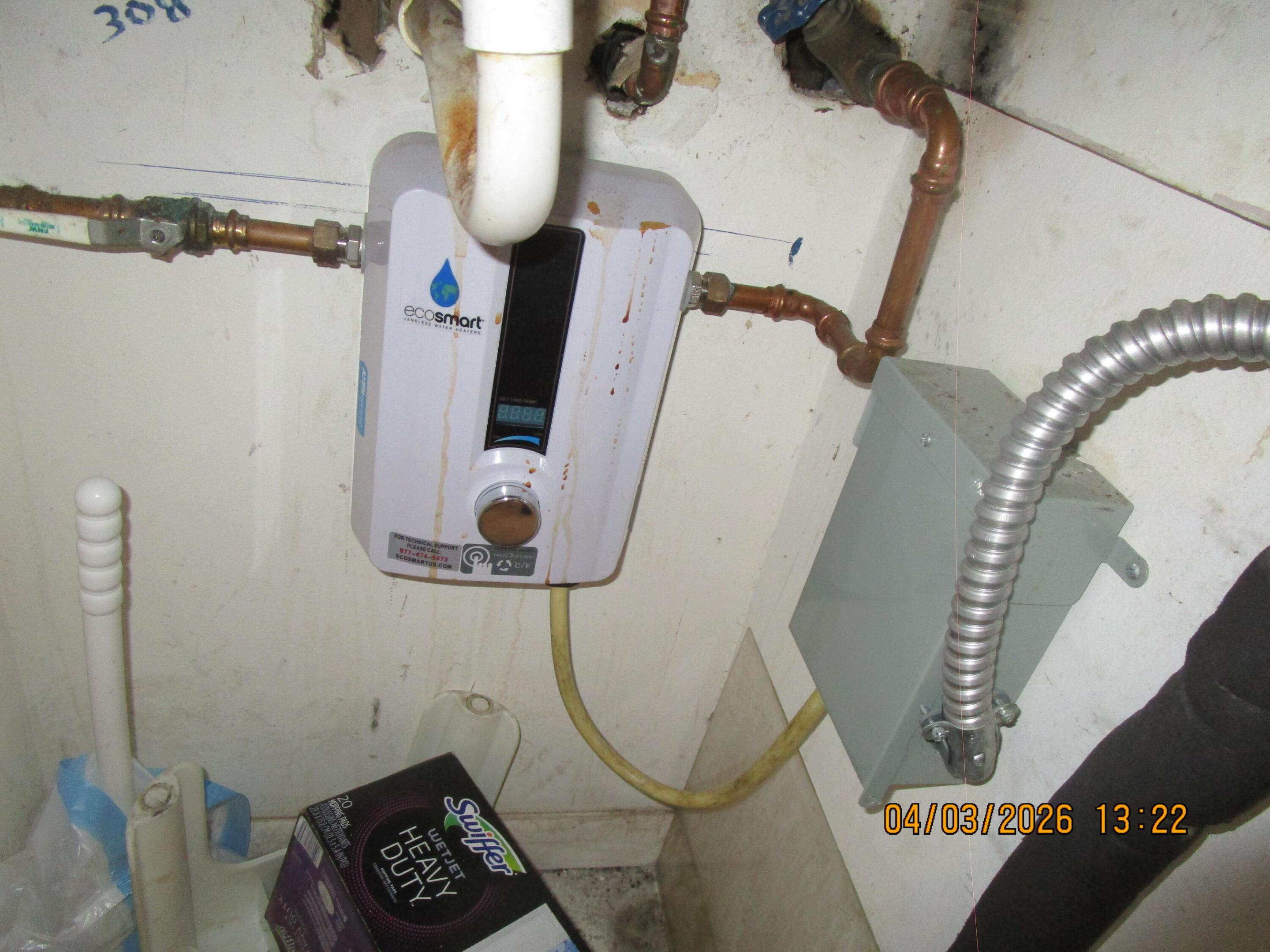 SUNRISE LAKES 118 CONDO - Residential