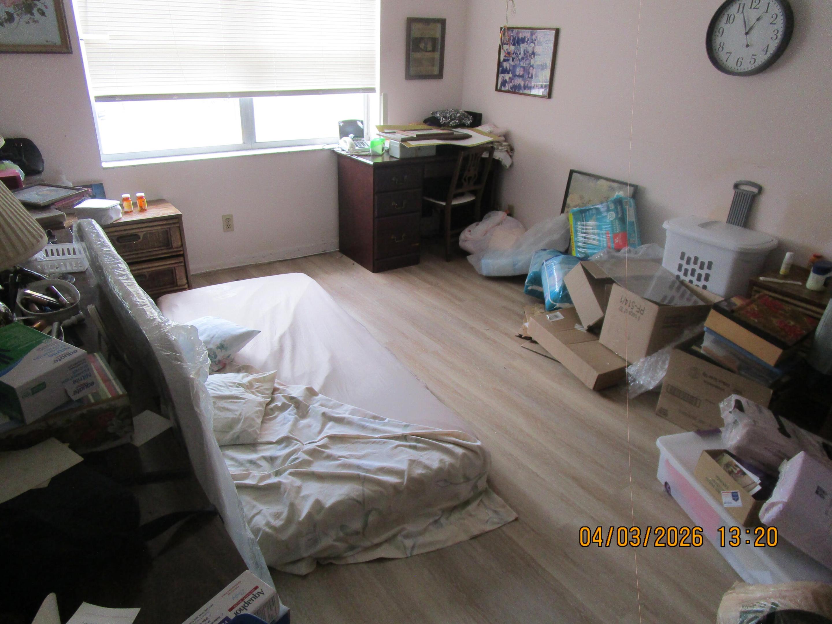 SUNRISE LAKES 118 CONDO - Residential