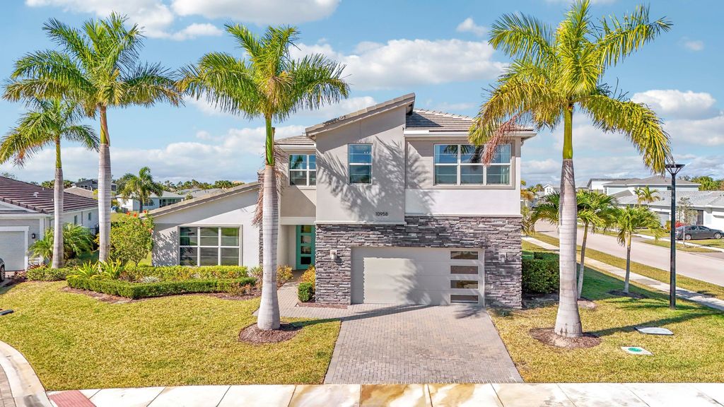 Photo of 10958 SW Magenta Lane, Port Saint Lucie, FL 34987 (MLS # R11156434)