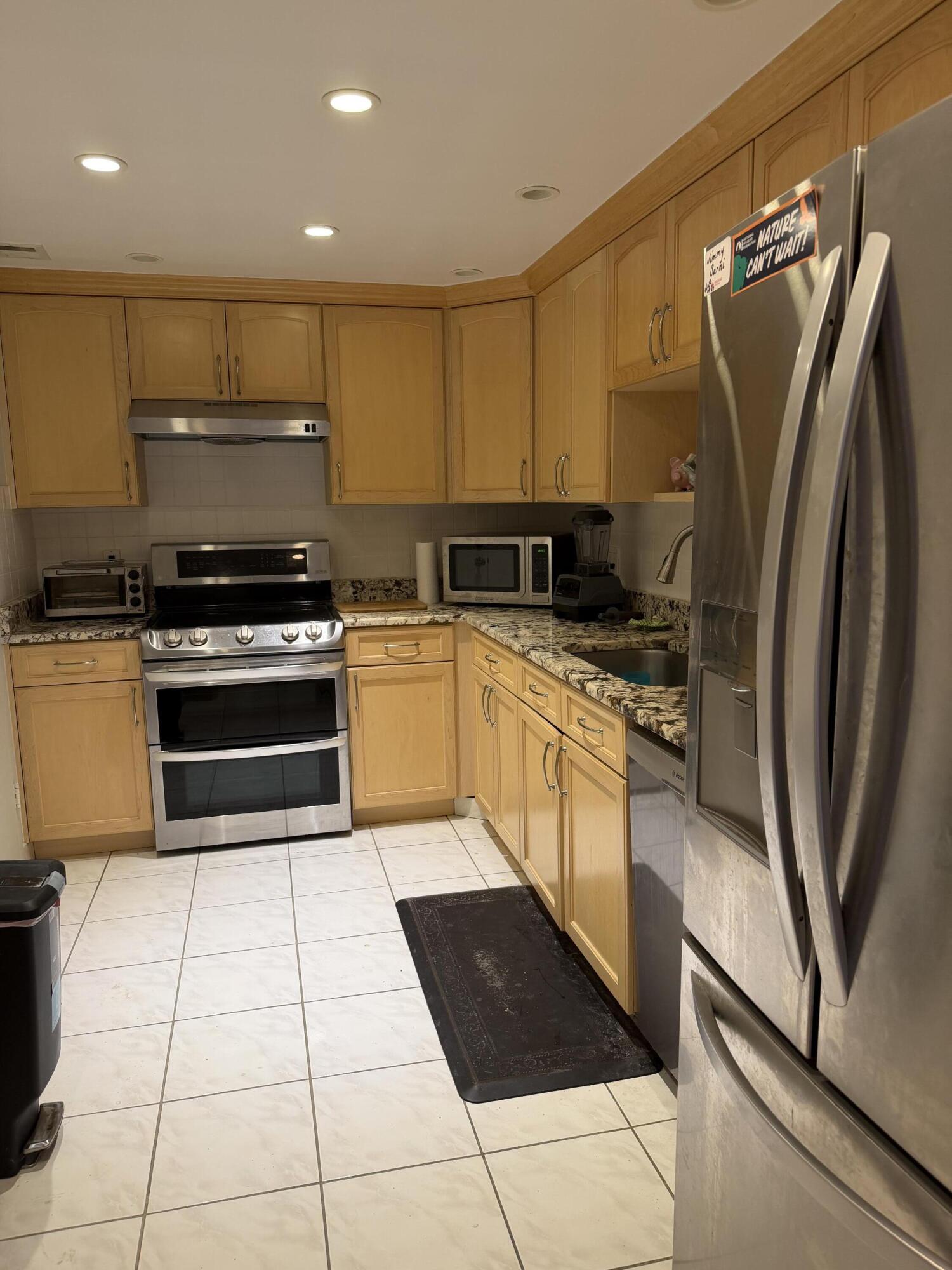 PARLIAMENT HOUSE CONDO - Residential