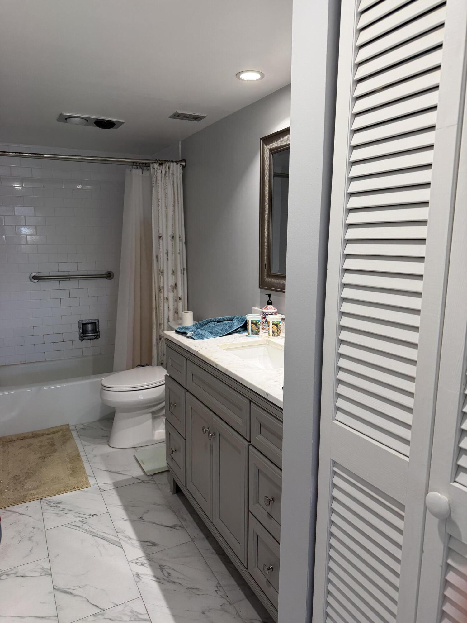 PARLIAMENT HOUSE CONDO - Residential