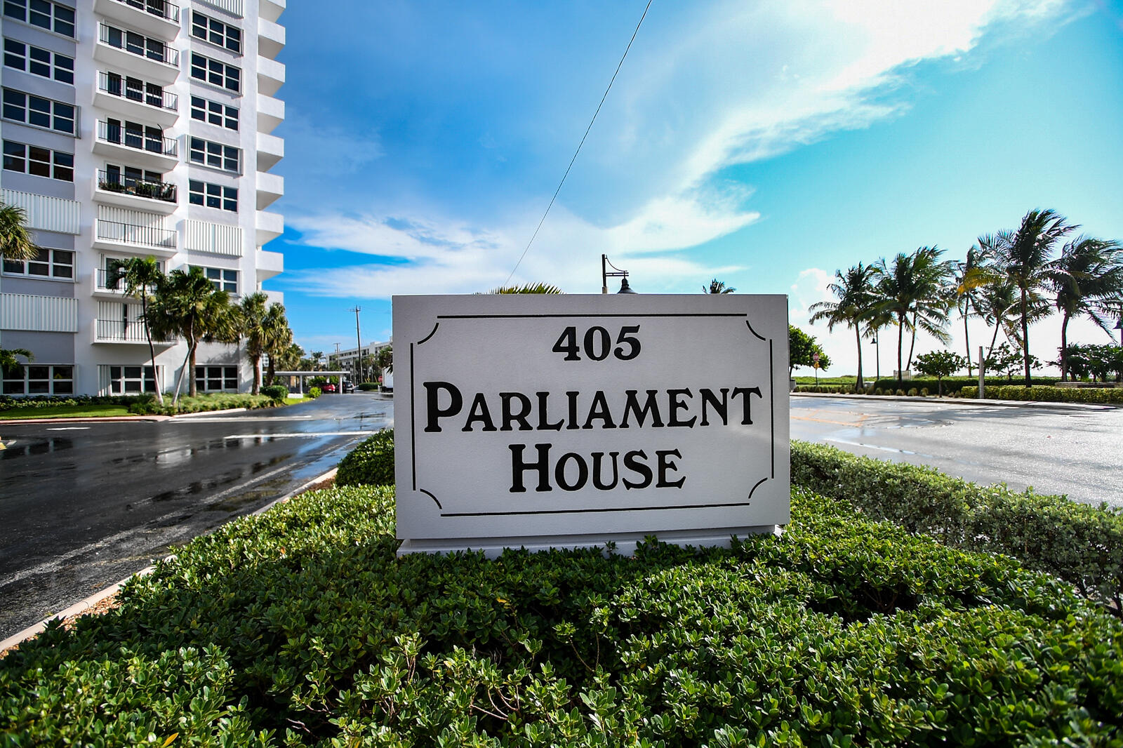 PARLIAMENT HOUSE CONDO - Residential