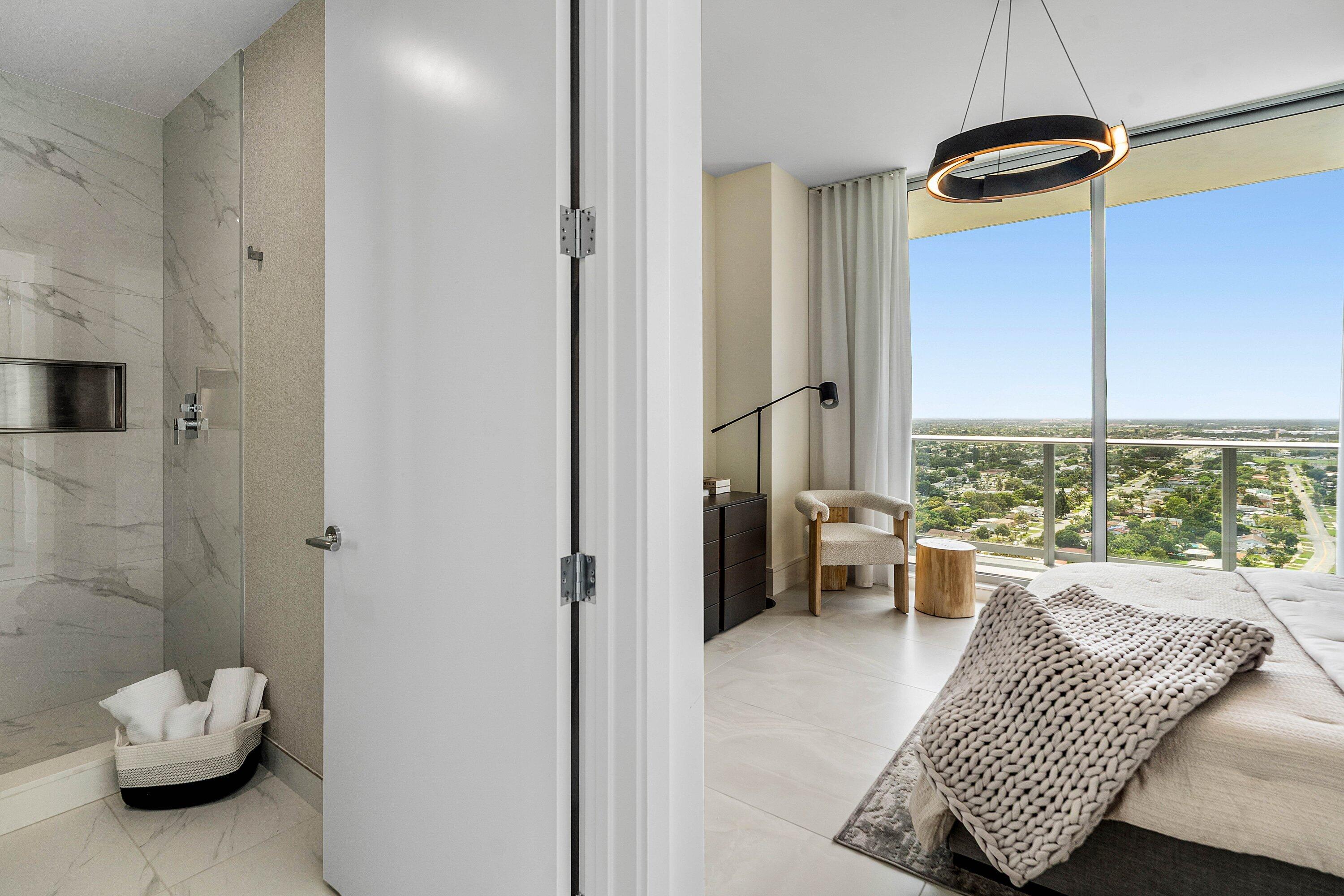 Nautilus 220 Condominium - Residential