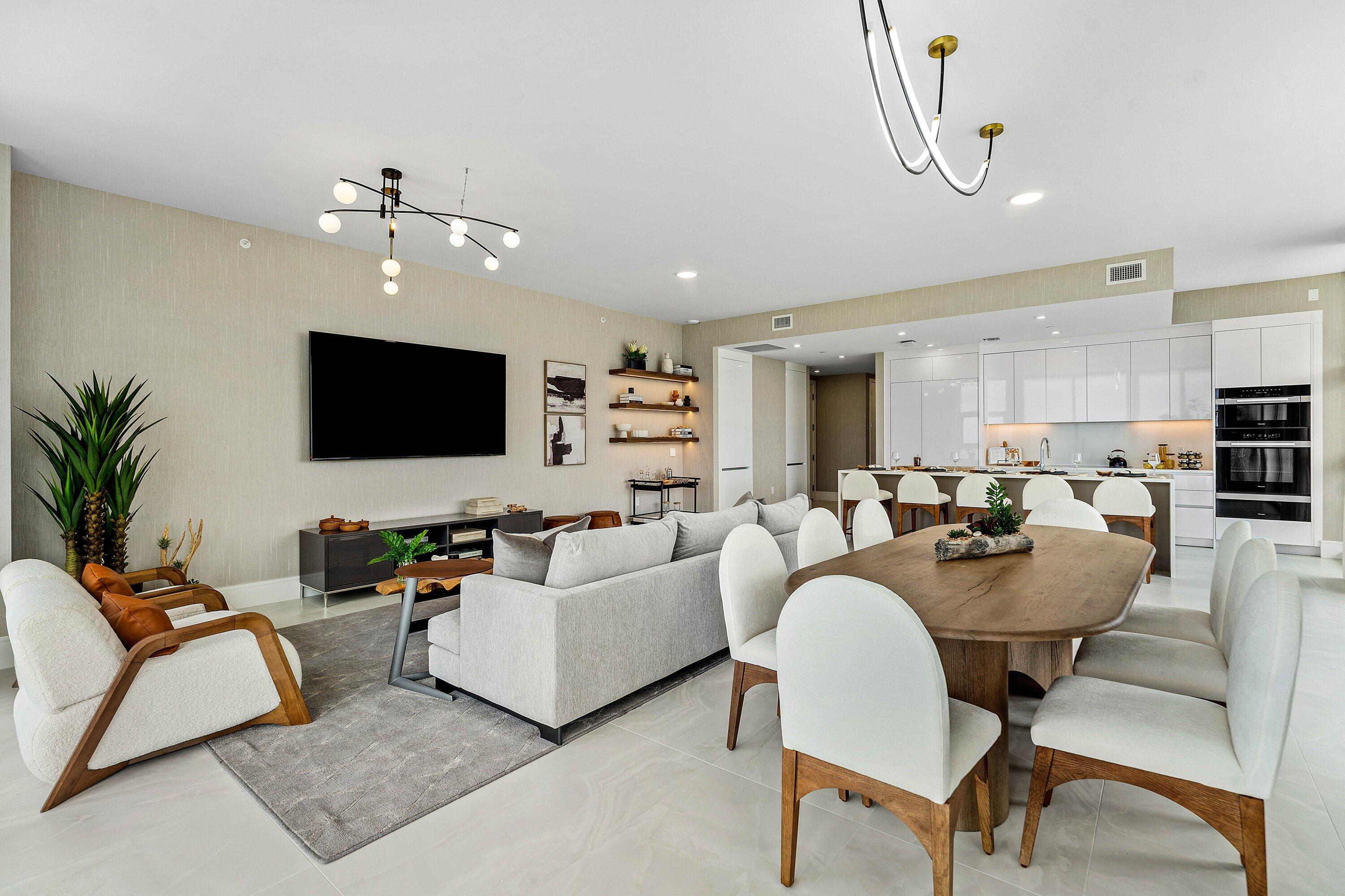 Nautilus 220 Condominium - Residential