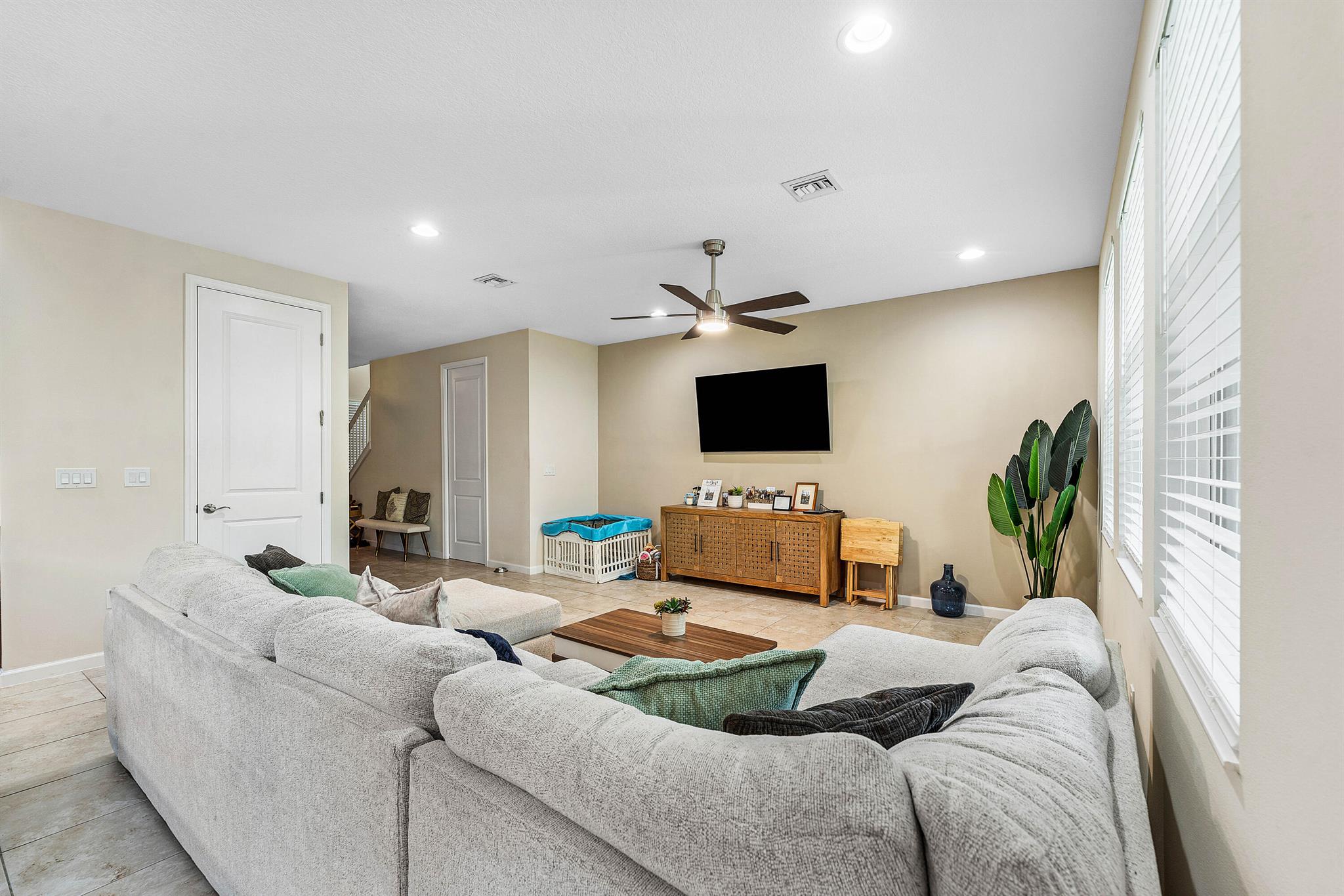 CROSSINGS OF WESTLAKE - Residential