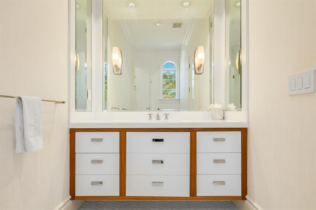 LONG LAKE ESTATES 1 AS - Residential